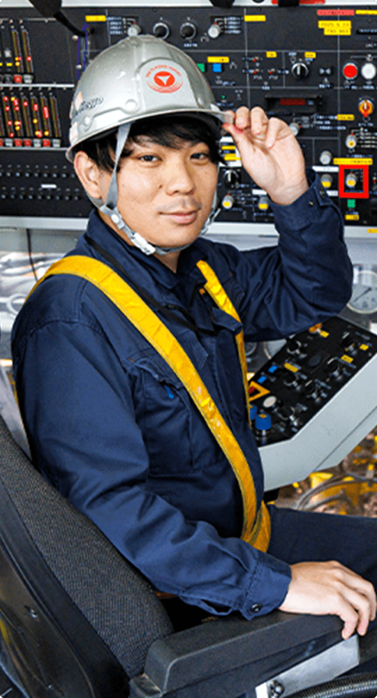 スタッフインタビュー04